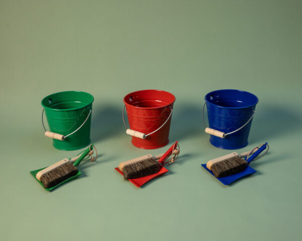 buckets and dustpan sets